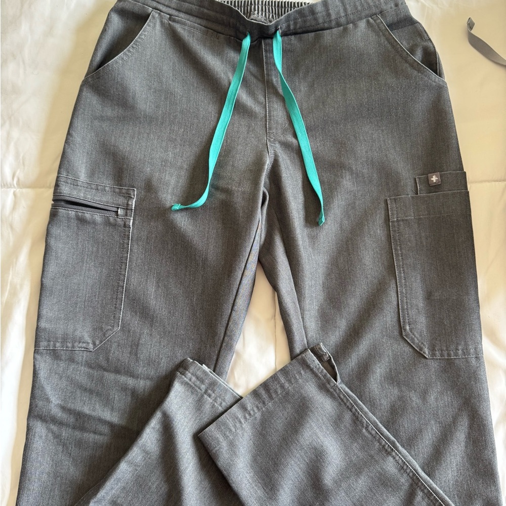 FIGS scrub pants